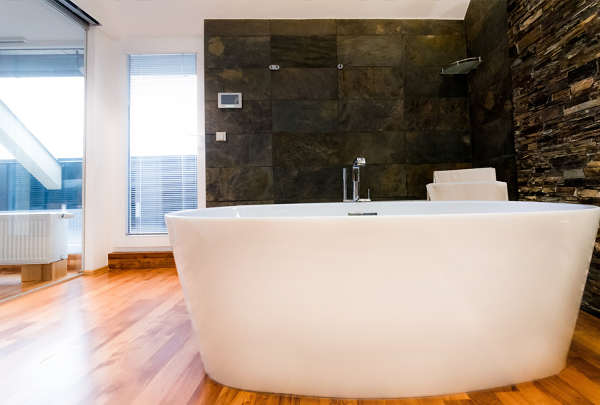 Consejos prácticos para el revestimiento de un baño con piedra natural